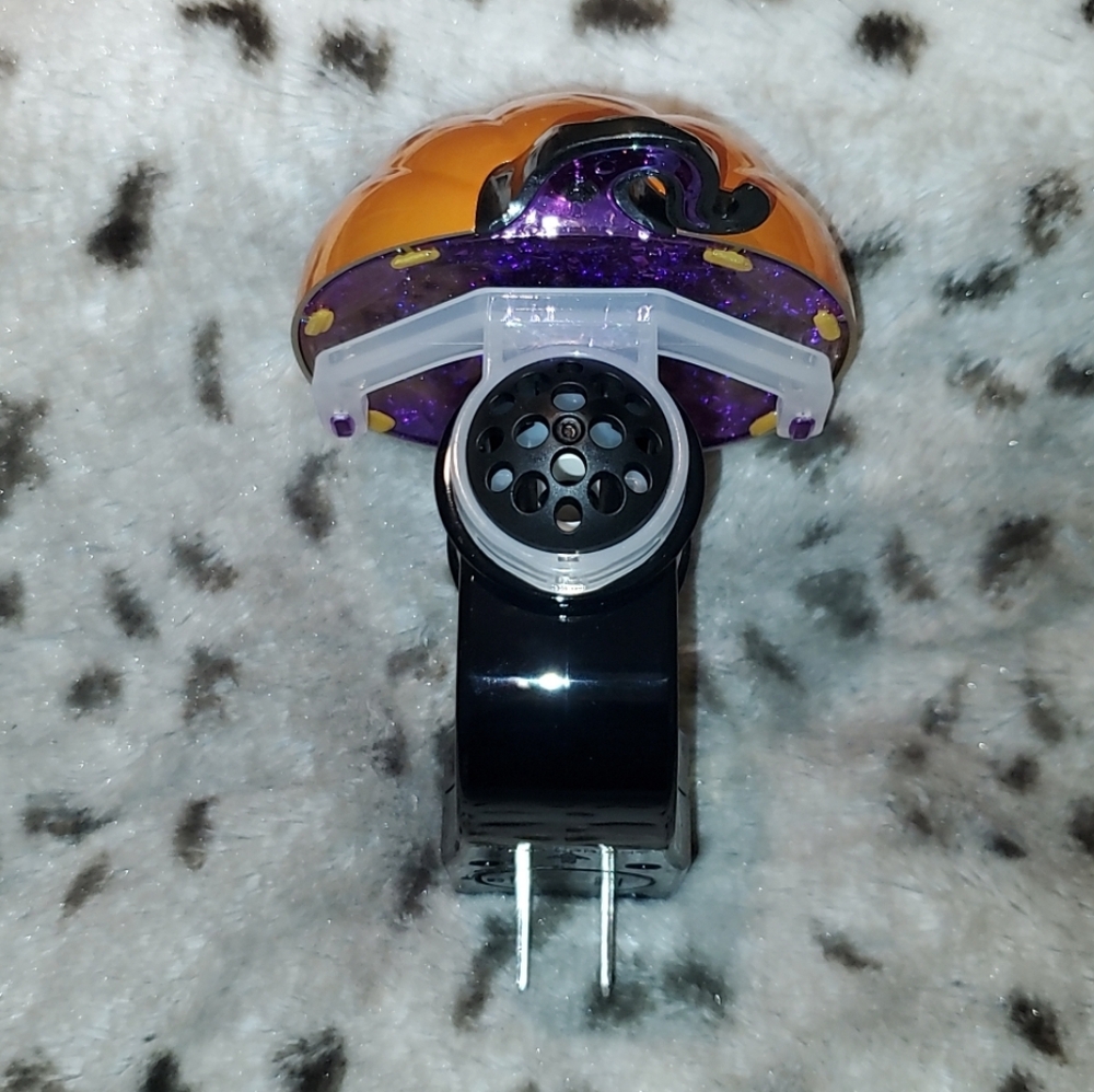 🎃BATH & BODY WORKA Jack O'Lantern Nightlight Plug - Picture 3 of 3